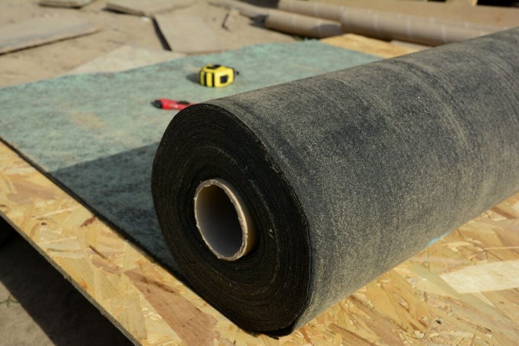 roll of roof underlayment