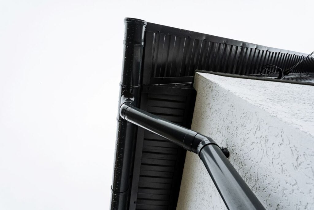 How to Measure Gutter Size