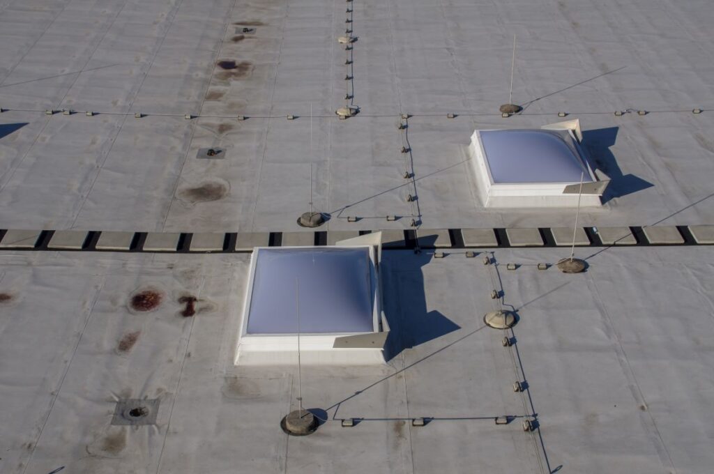 flat roof skylight